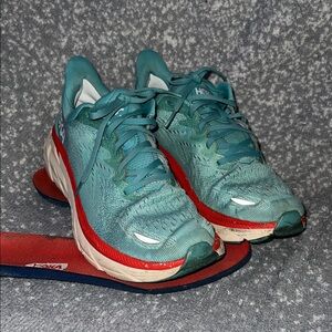Hoka One One Clifton 8 Women’s Athletic Shoes Size11D